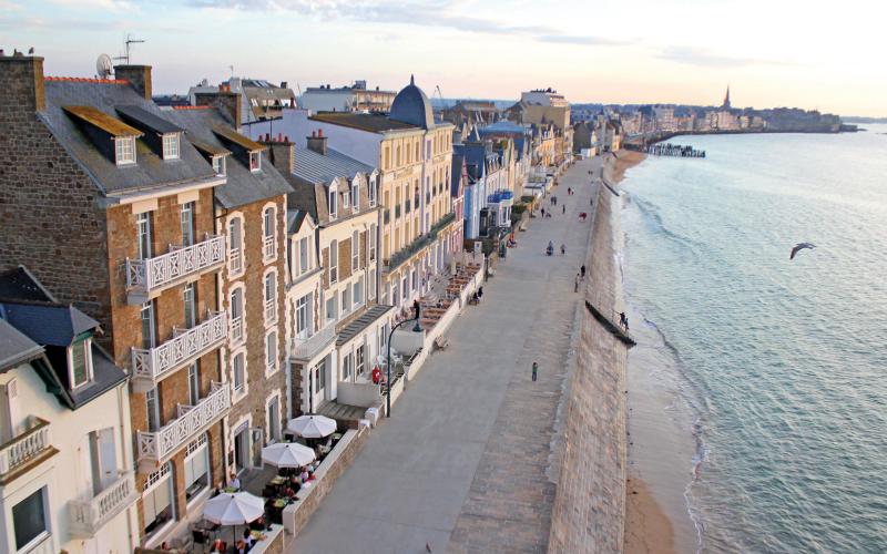 hotel saint malo sea view