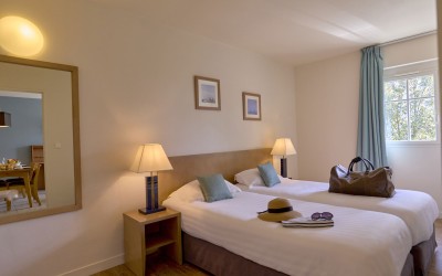 2 room apartment for 4 people facing south